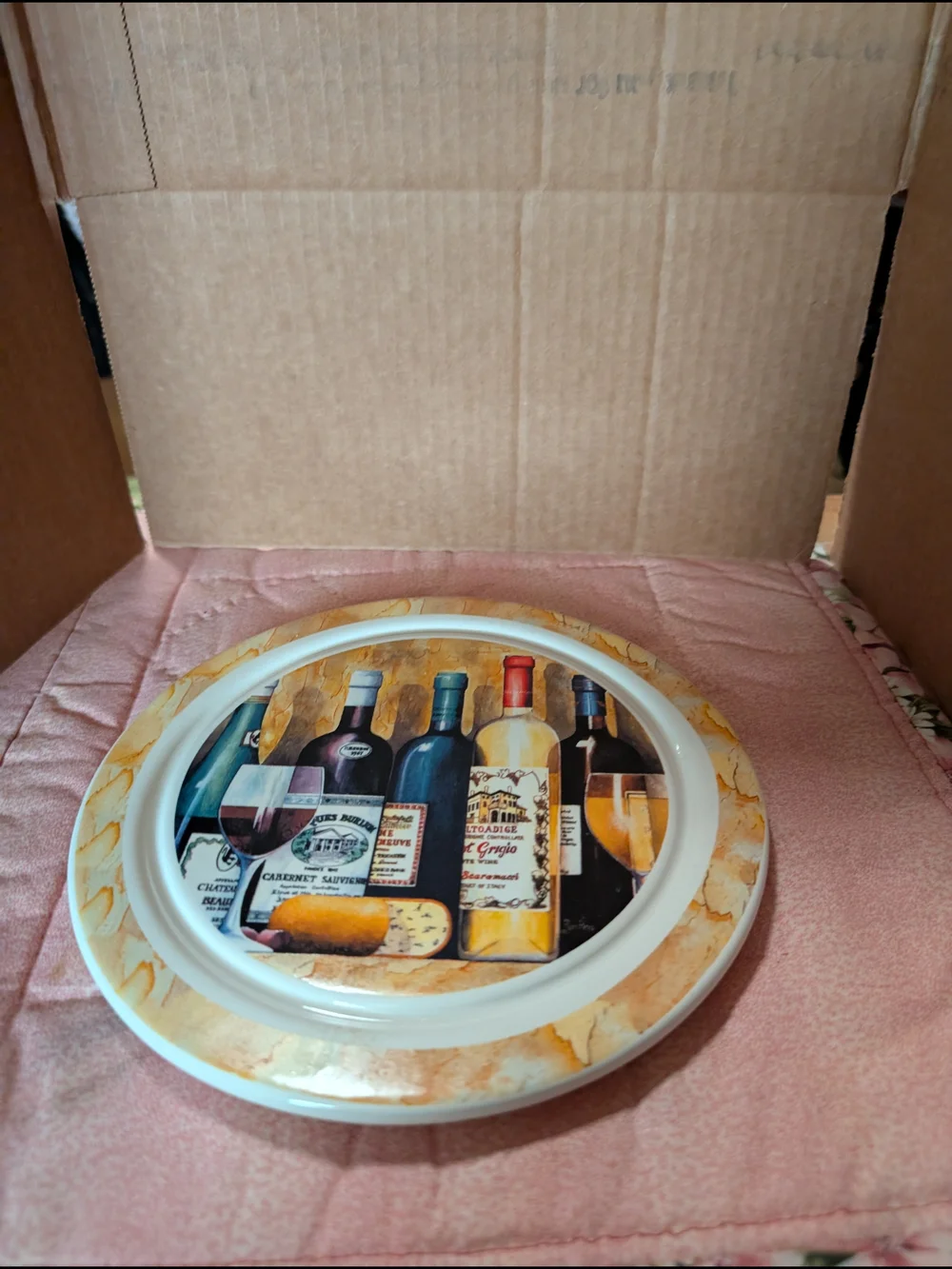 Clear Glass Dome Cake Stand with Wine Bottle Décor